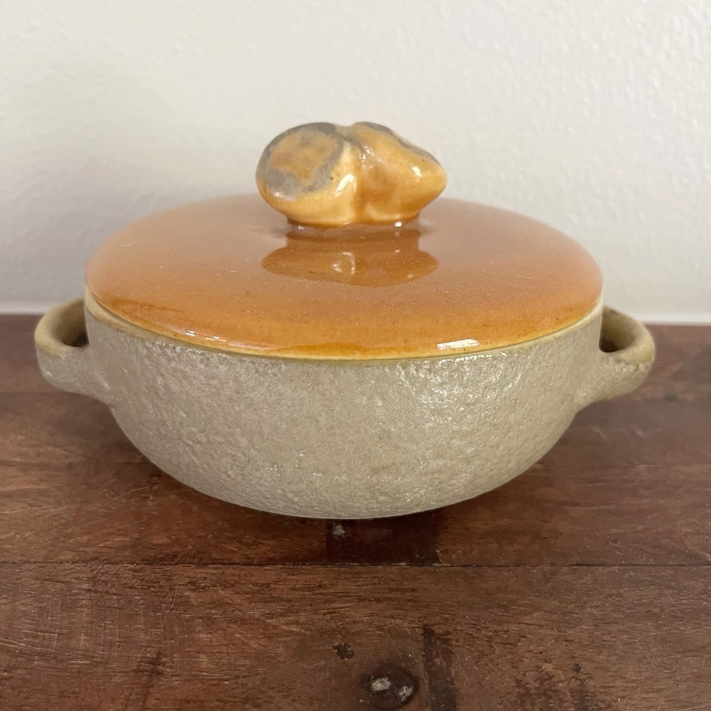 Winfield Pottery Covered Soup / Mini Casserole Dish